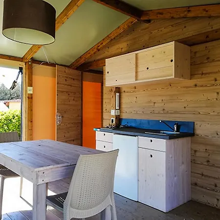 Camping Villamarina Campsite